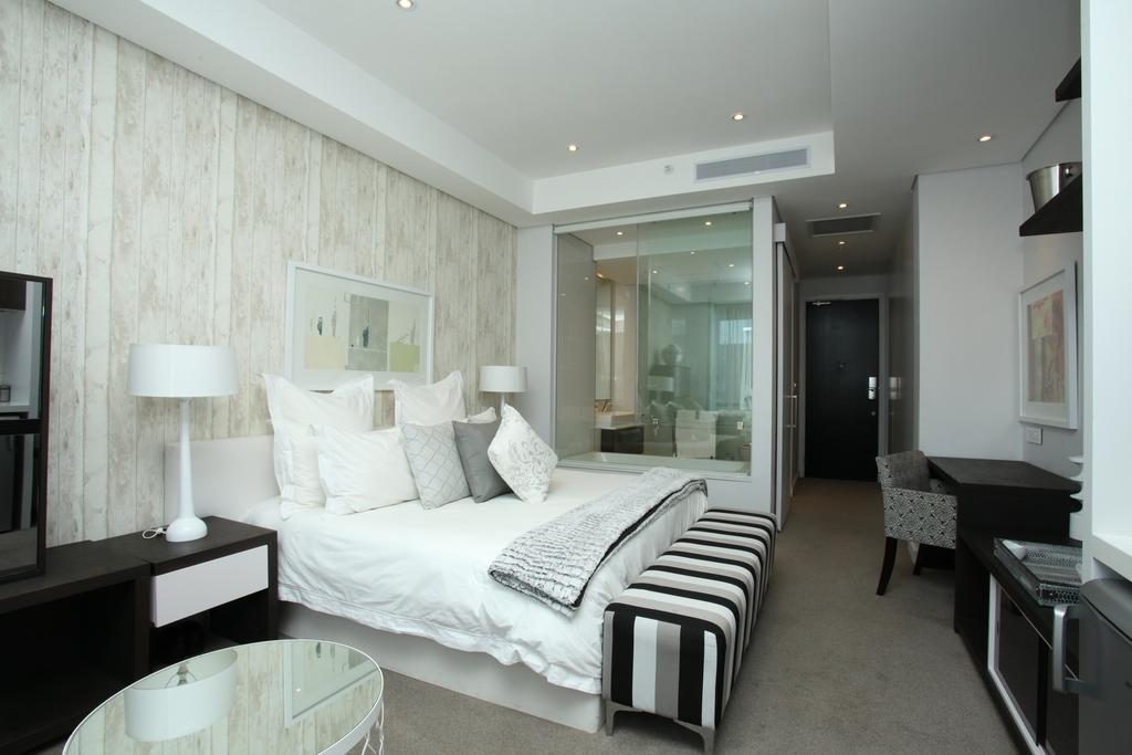 Luxury @ Sandton Skye 요하네스버그 외부 사진
