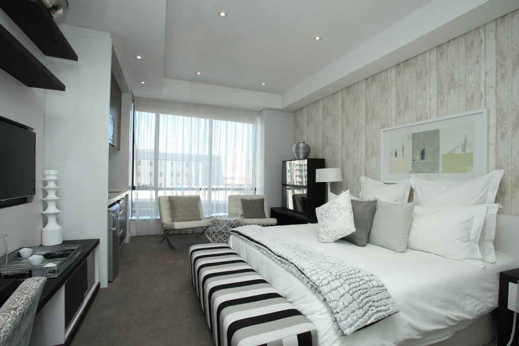 Luxury @ Sandton Skye 요하네스버그 외부 사진